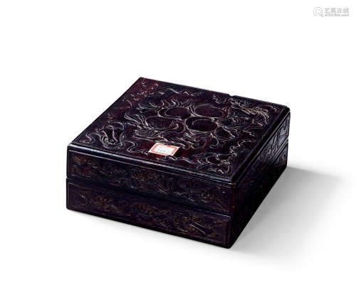清乾隆 宫廷紫檀雕八仙祝寿纹方盖盒