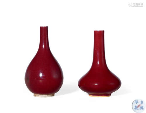 清乾隆 霁红釉小瓶 (一组两件)