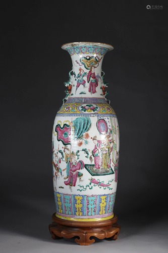 China large famille rose vase with 19th century