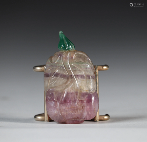 China 19th century snuffbox