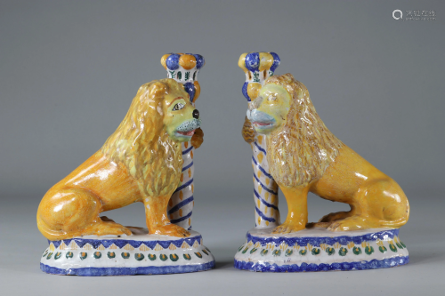 Pair of enamelled porcelain lion