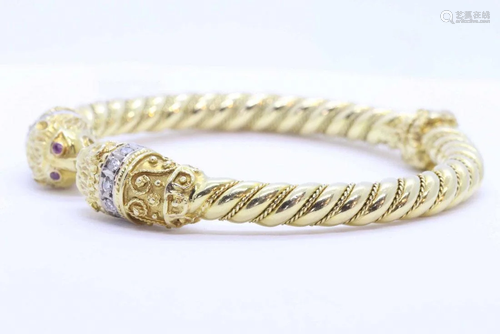 Contemporary bracelet in 18K yellow gold, set with