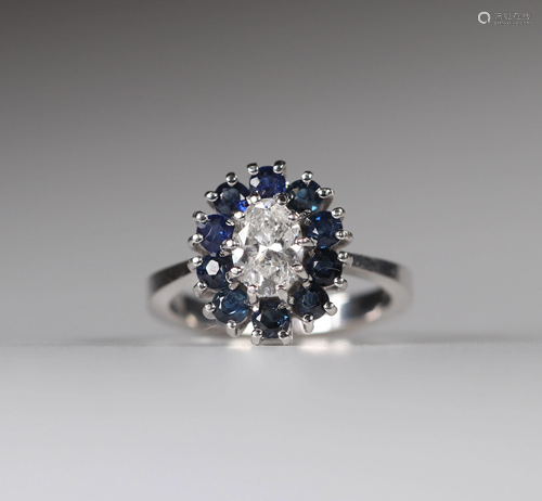 White gold (18k) sapphires and diamonds ring