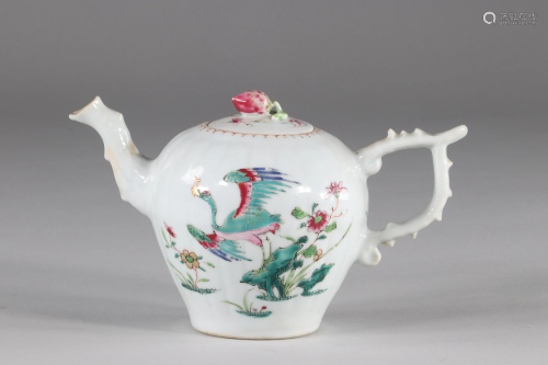 Famille rose teapot decorated with birds, China XVIII