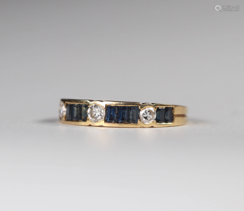 Gold ring (18k) brilliant cut diamonds (0.30 ct) + a