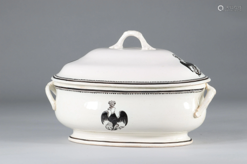 BOCH Luxembourg, 1805-1812, Large oval soup tureen with