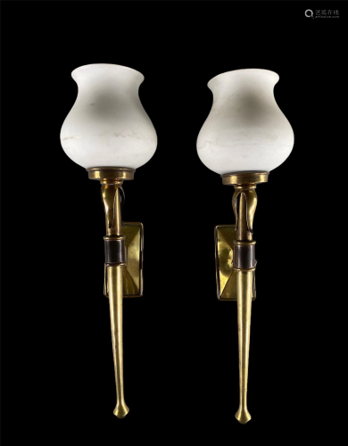Pair of art-deco wall lights. France around 1930