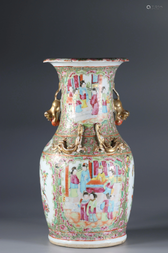 China Canton porcelain vase