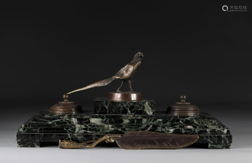Marble and bronze inkwell surmounted by a pheasant