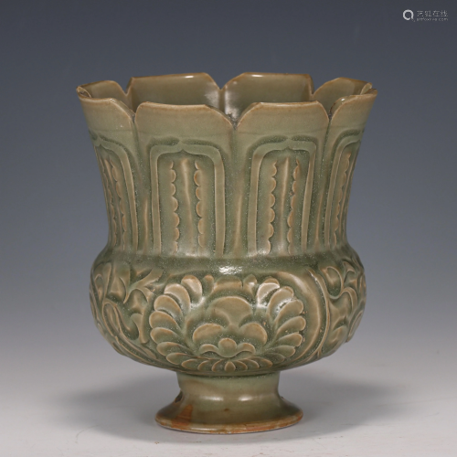 Incised Yaozhou Steamcup