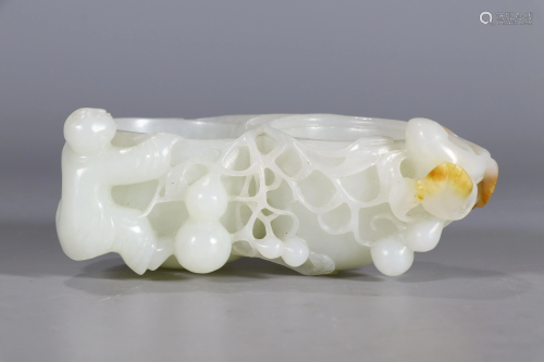 Carved White Jade Double Gourds Washer
