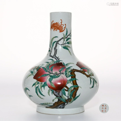 Famille Rose Peaches Vase Guangxu Mark