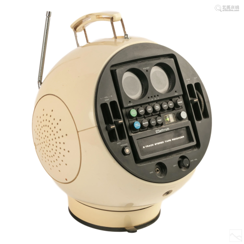 Weltron Mid Century Modern Space Age Ball Radio