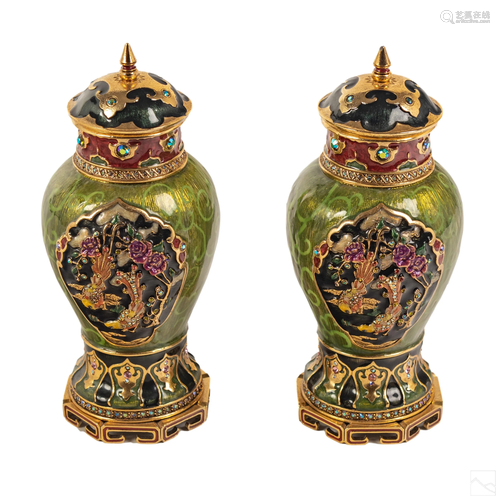 Jay Strongwater Chinoiserie Dragons & Birds Vases