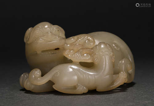 A CHINESE JADE DECORATION