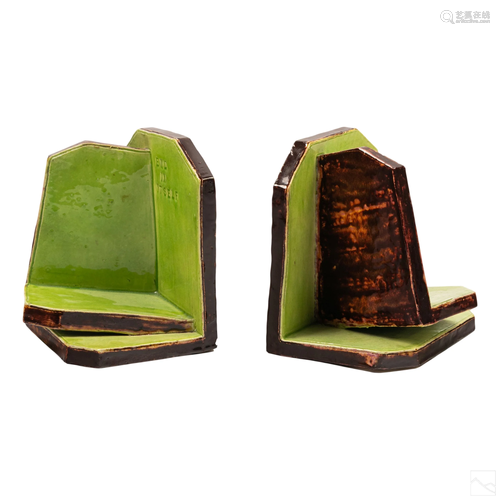 Chris Unterseher b1943 California Pottery Bookends