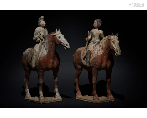 PAIR OF CHINESE TANG DYNASTY TERRACOTTA HORSES AND