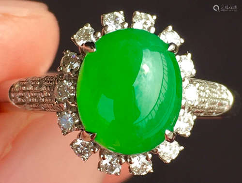 ICY GREEN JADEITE FINGER RING