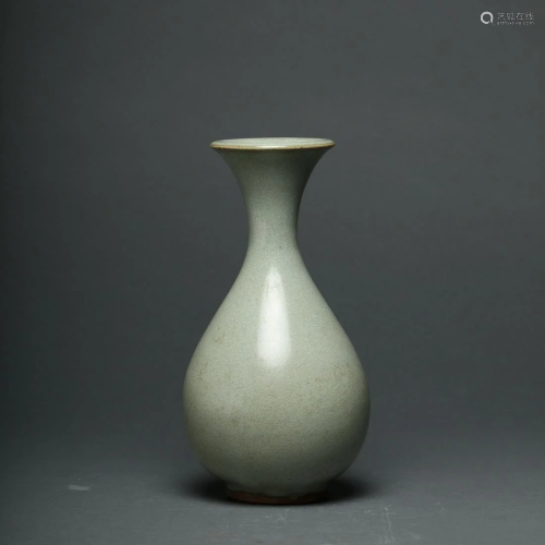 A Jun Glazed Vase