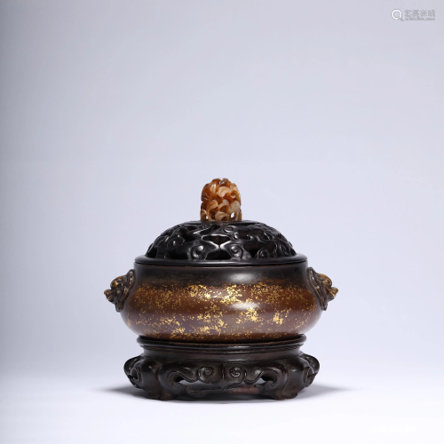 A Bronze Censer with Carved Cover and Xuande Mark