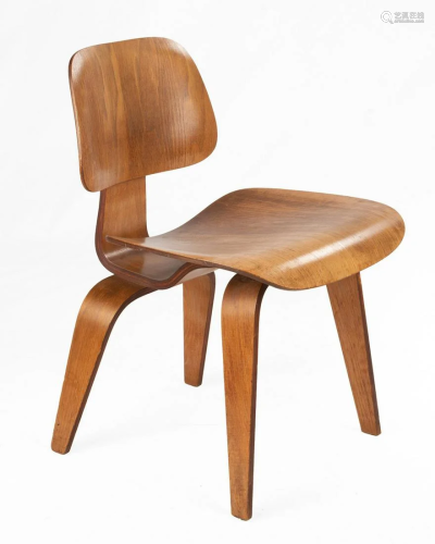 An Early Charles & Ray Eames LCW Chair