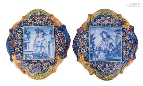 Paire de plaques. Faïence de Delft. Deuxième moitié du 18ème...