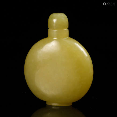 Chinese Yellow Jade Snuff Bottle