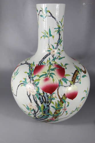 Chinese Famille Rose 9 Peach Porcelain Vase