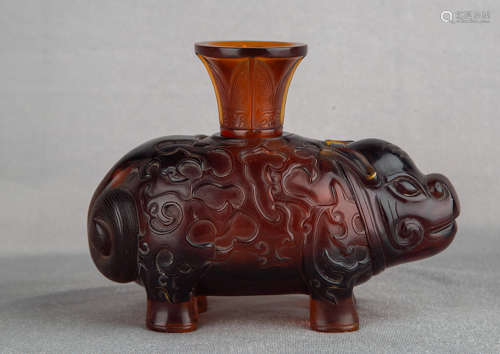 Chinese Peking Glass Beast Vase