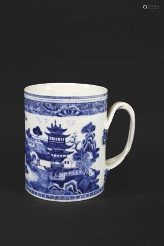 LARGE CHINESE TANKARD probably 18thc, a blue and white porce...