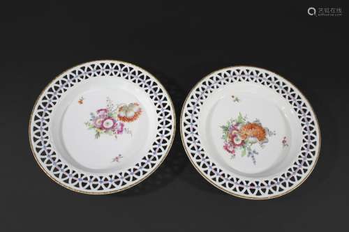 PAIR OF FURSTENBERG PORCELAIN DISHES each plate brightly pai...