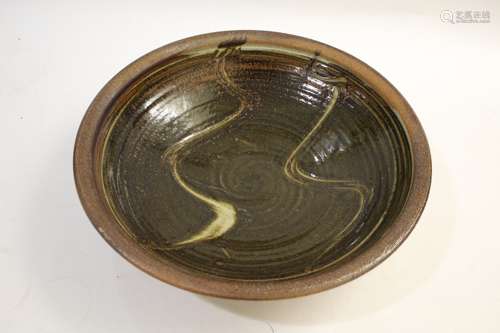 LARGE STUDIO POTTERY BOWL - MARK MELBOURNE, MUCHELNEY of unu...