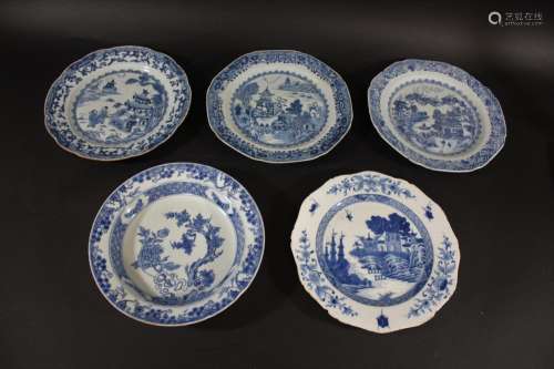 CHINESE BLUE & WHITE PLATES four various porcelain export pl...