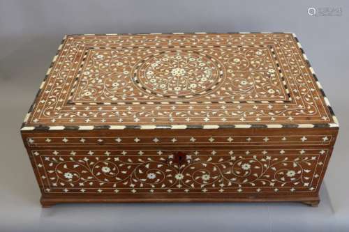AN INDIAN INLAID SANDALWOOD BOX. The rectangular lid inlaid ...