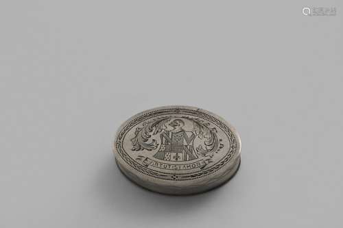 A GEORGE III SMALL NAVETTE-SHAPED SNUFF BOX with engraved bo...