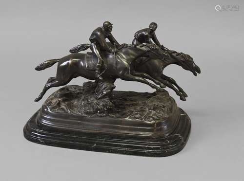 A 19TH CENTURY STYLE BRONZE OF RACING JOCKEYS, two racing jo...