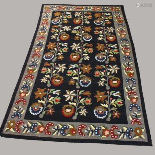 EUROPEAN FLAT WEAVE RUG, probably Thrace, 20th Century. The ...