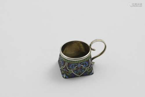 A LATE 19TH / EARLY 20TH CENTURY RUSSIAN SILVER GILT AND CLO...