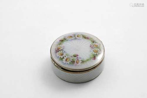 AN EARLY 20TH CENTURY CONTINENTAL CIRCULAR BOX decorated wit...