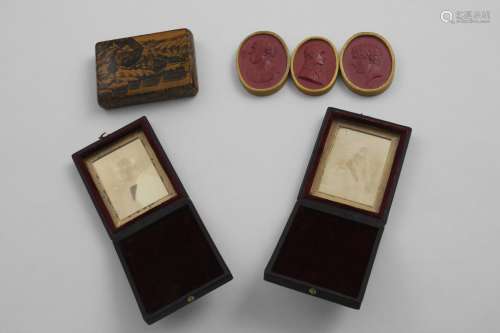 A PENWORK SNUFF BOX early 19th century 7.5 cms, three compos...