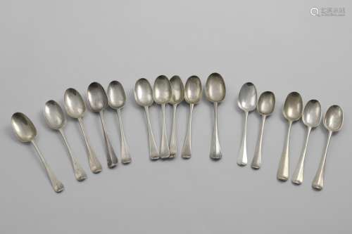 FIFTEEN VARIOUS GEORGE I / EARLY GEORGE II TEA SPOONS Hanove...