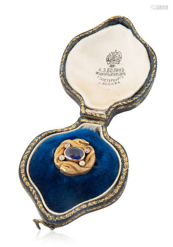 A RUSSIAN GOLD, SAPPHIRE AND DIAMOND BROOCH, WORKMASTER KONS...