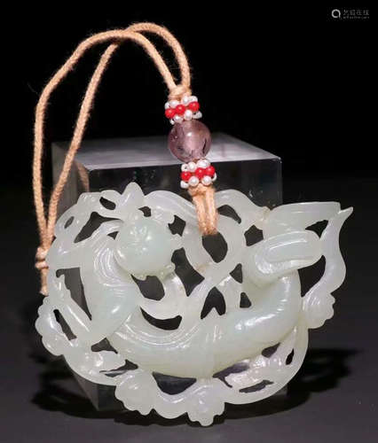 HETIAN JADE SEED CARVED FIGURE PATTERN PENDANT