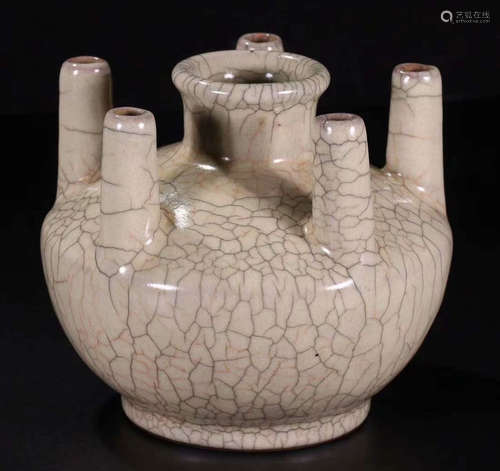 PORCELAIN GEYAO GLAZE VASE