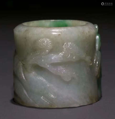 JADEITE CARVED BAMBOO PATTERN RING