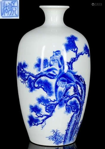 BLUE&WHITE GLAZE MONKEY PATTERN VASE