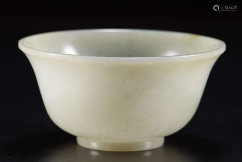 HETIAN JADE CARVED BOWL