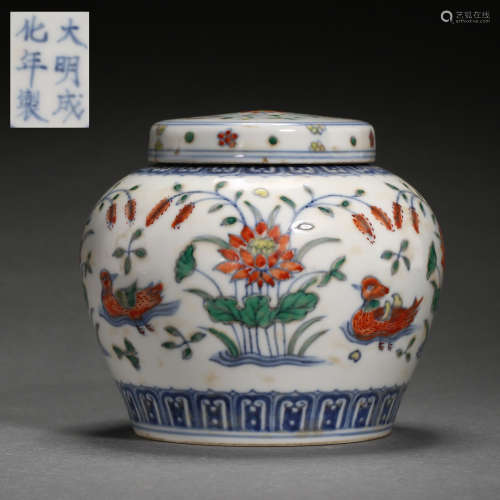 CHINA MING DYNASTY RED AND GREEN GLAZED JAR