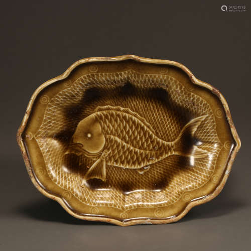 ZIDING WARE PLATE, NORTHERN SONG DYNASTY, CHINA