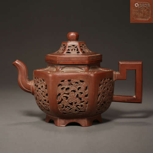 CHINESE FAMOUS ARTIST MADE PURPLE CLAY TEAPOT